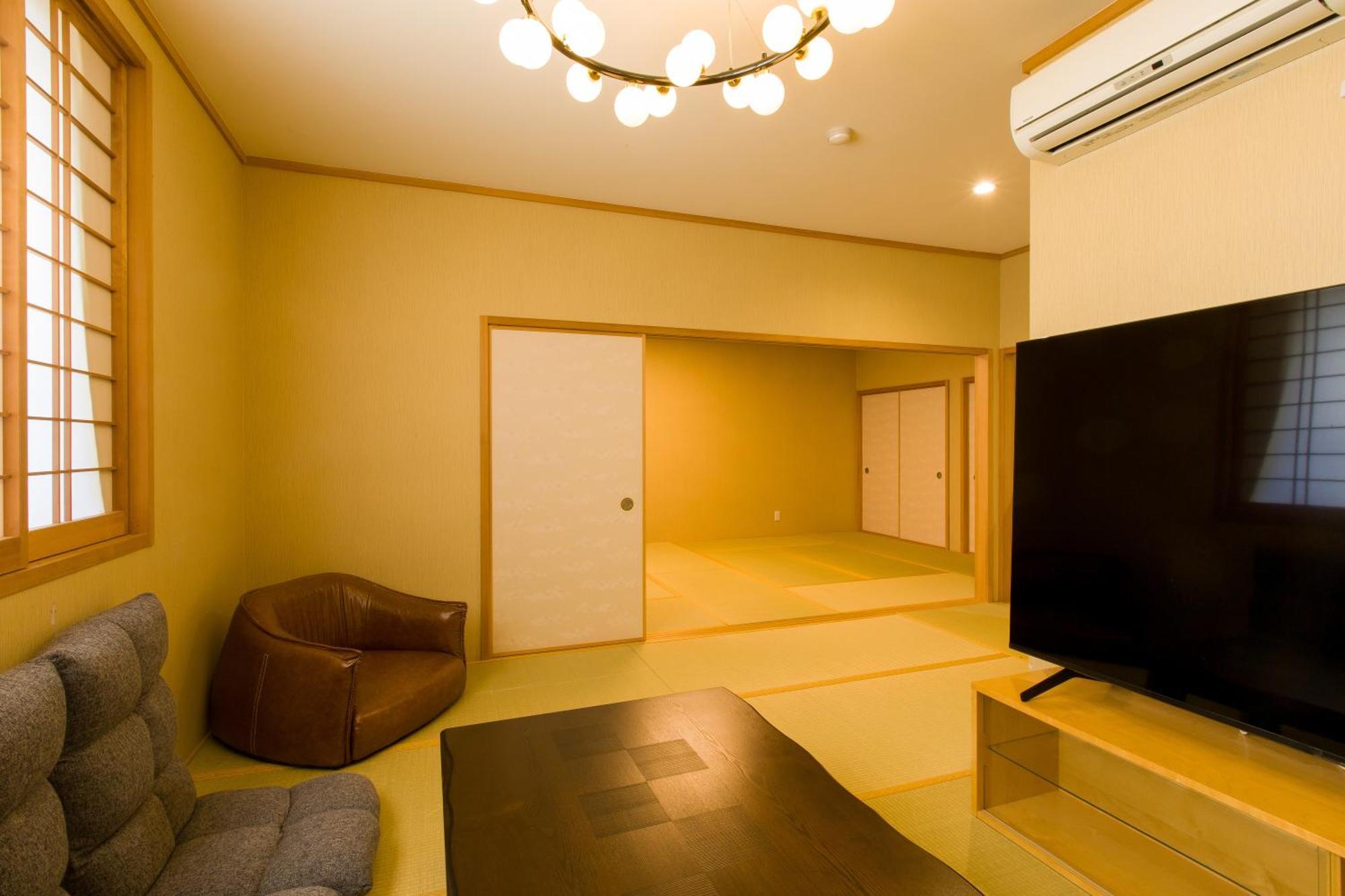 Himalaya Cloud Hotel Tokyo Exterior photo